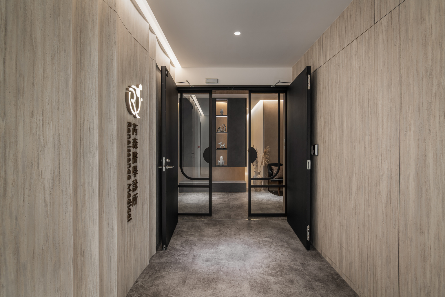 Commercial interiors-01